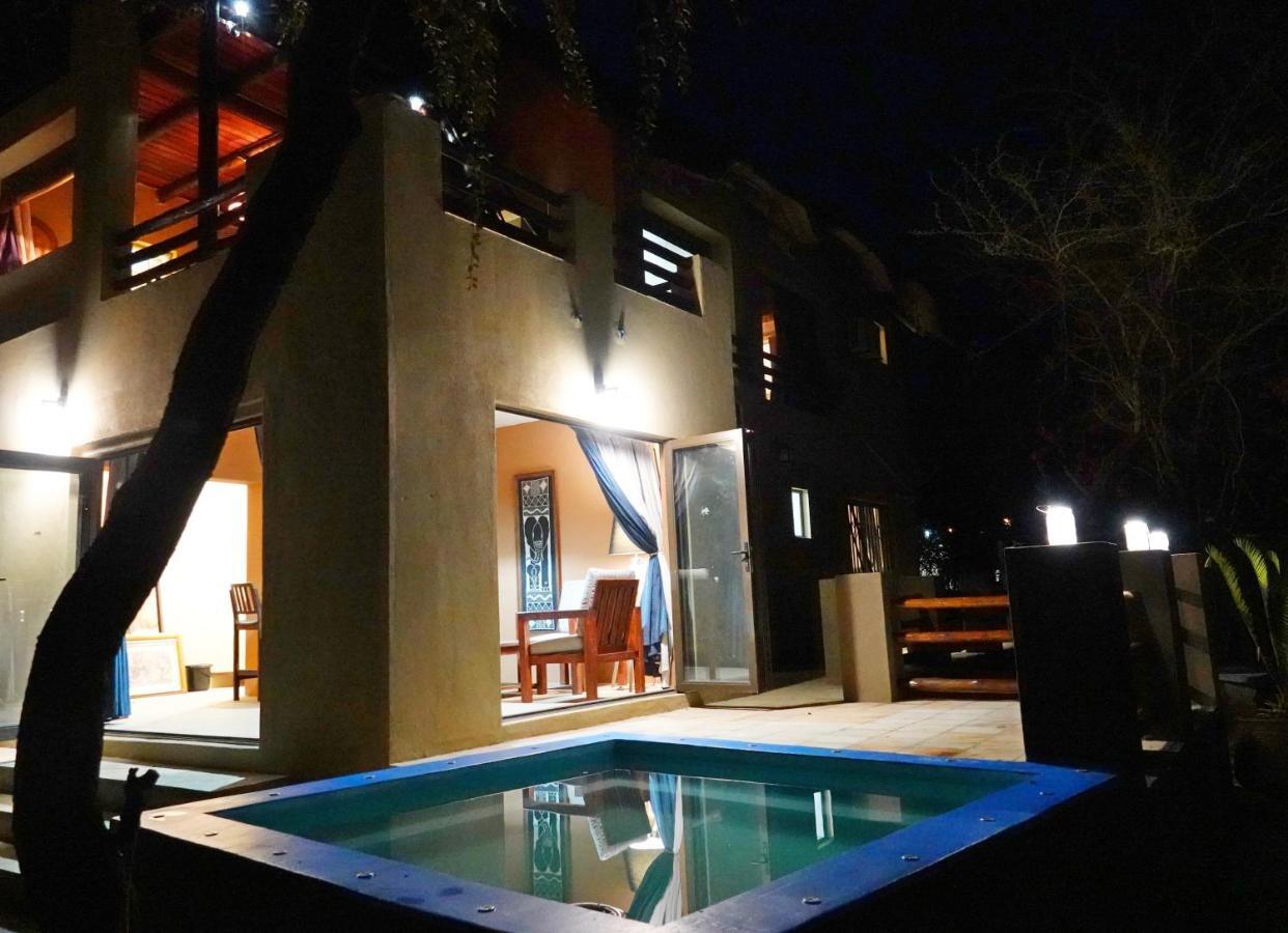 Marloth Park Hippo House Villa Bagian luar foto