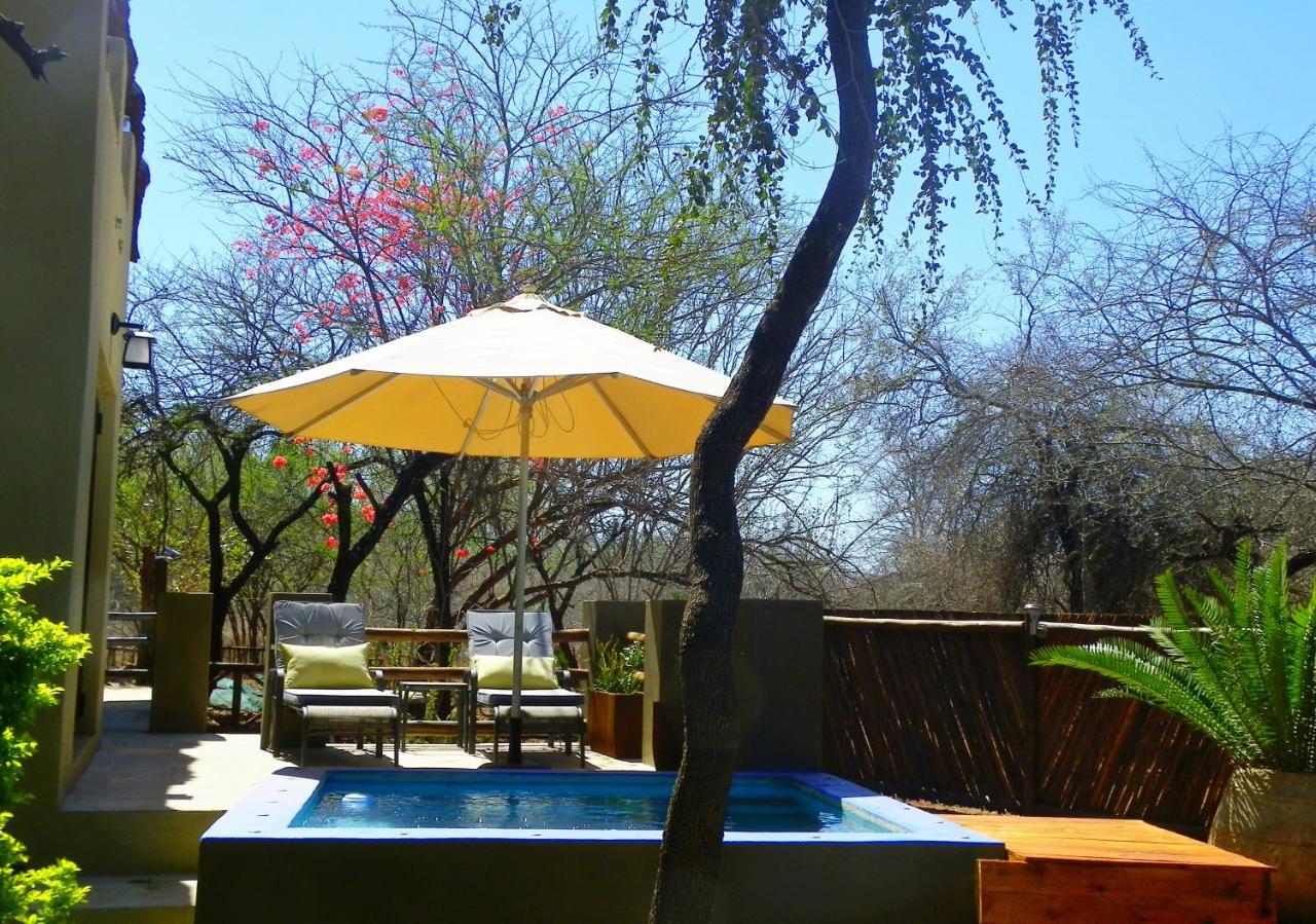 Marloth Park Hippo House Villa Bagian luar foto